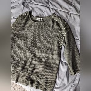BEEDED GREY SWEATER